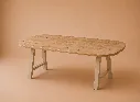 Mesa Luarca pata beige- bodegón.webp